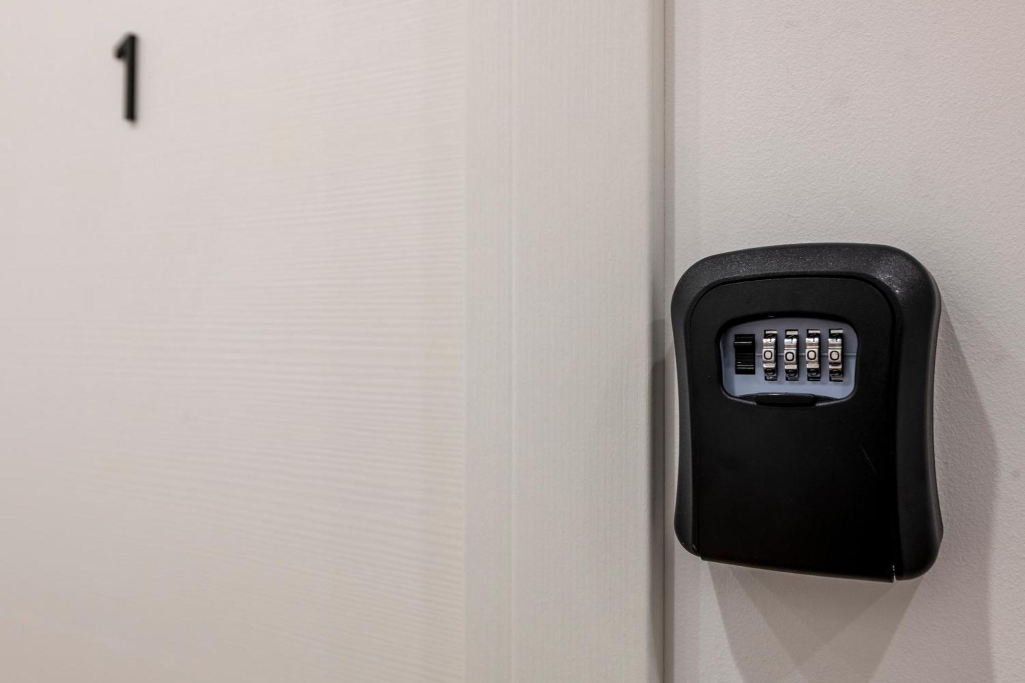 Bnbutler - Inbrera Suites - Giulianova, 1 Milano Eksteriør billede