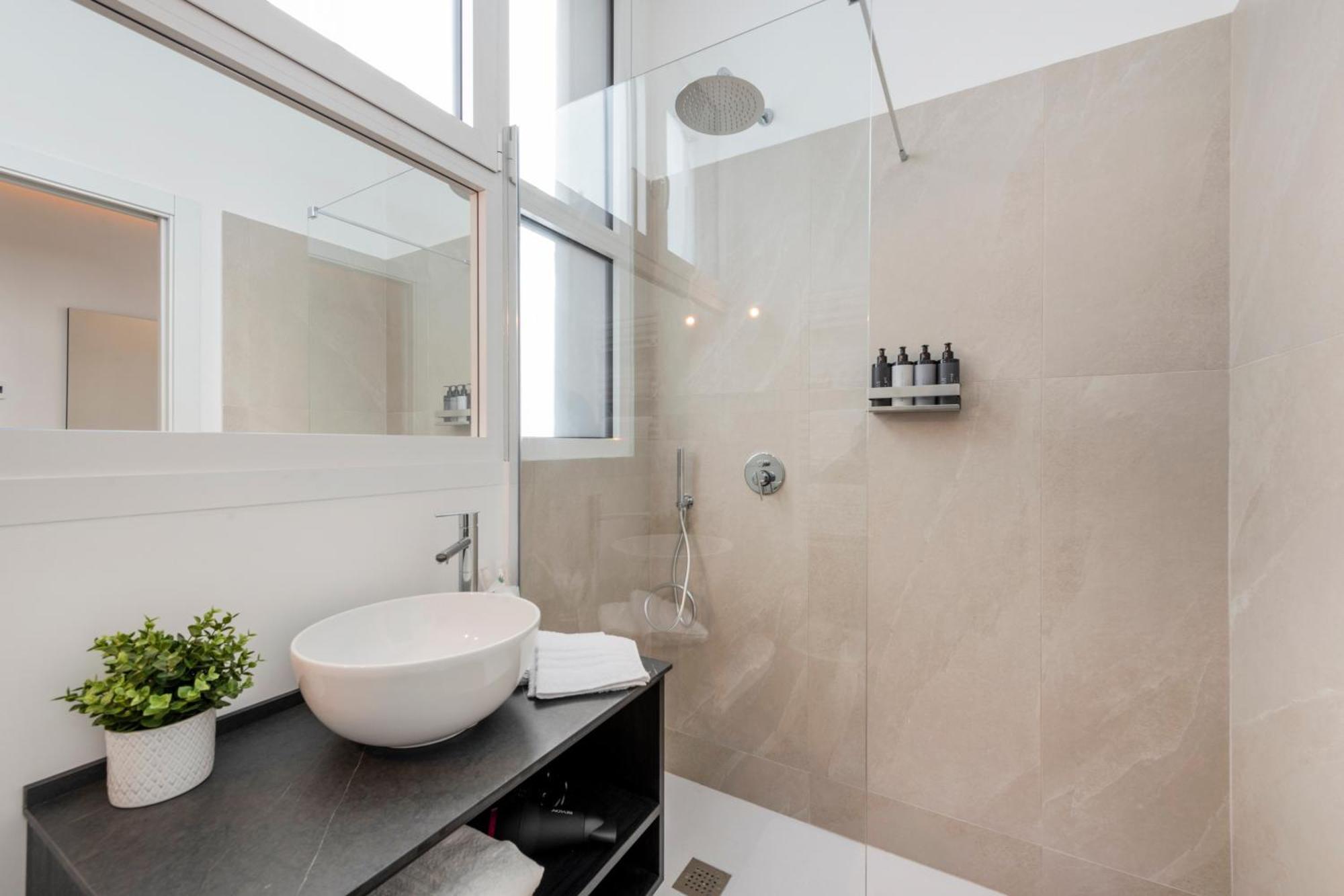 Bnbutler - Inbrera Suites - Giulianova, 1 Milano Eksteriør billede